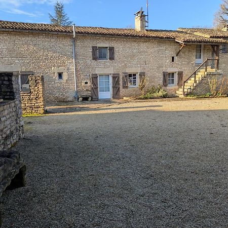 La Maison du petit lac Messé Extérieur photo