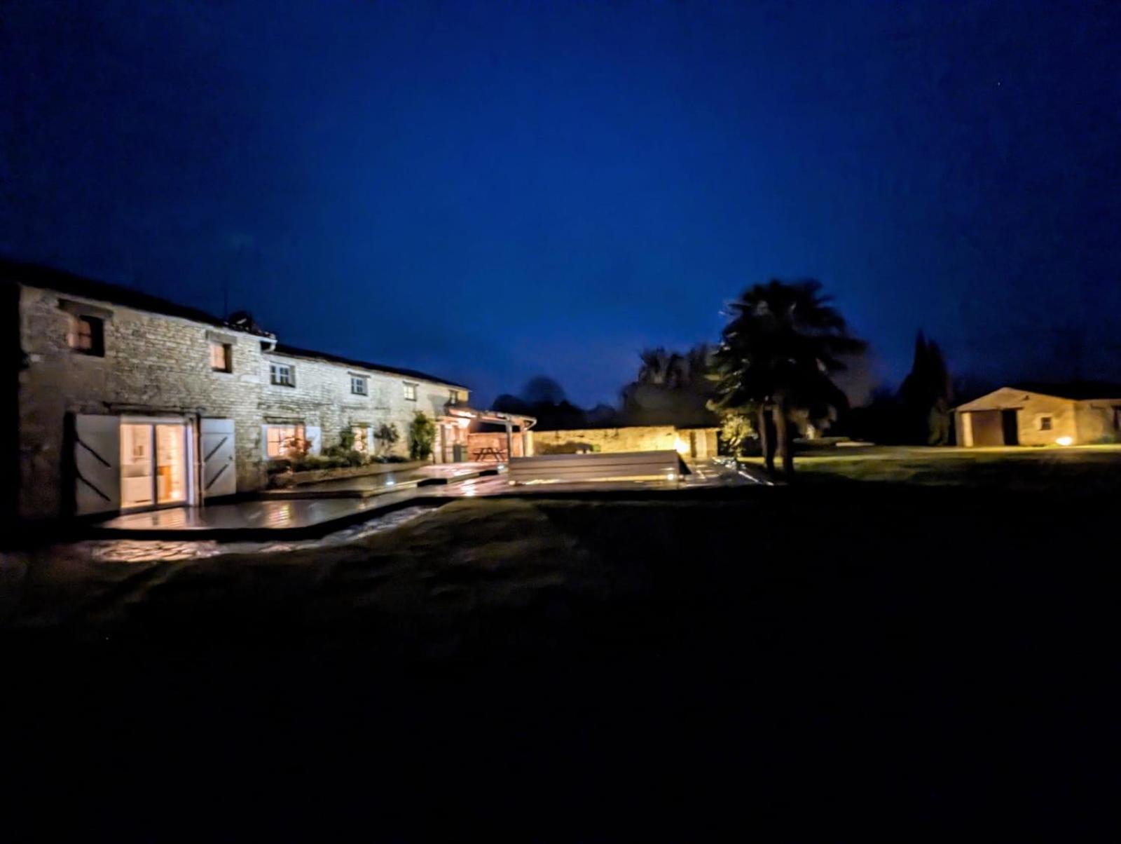 La Maison du petit lac Messé Extérieur photo